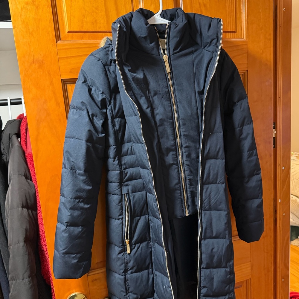 Women's Navy Puffer Coat
